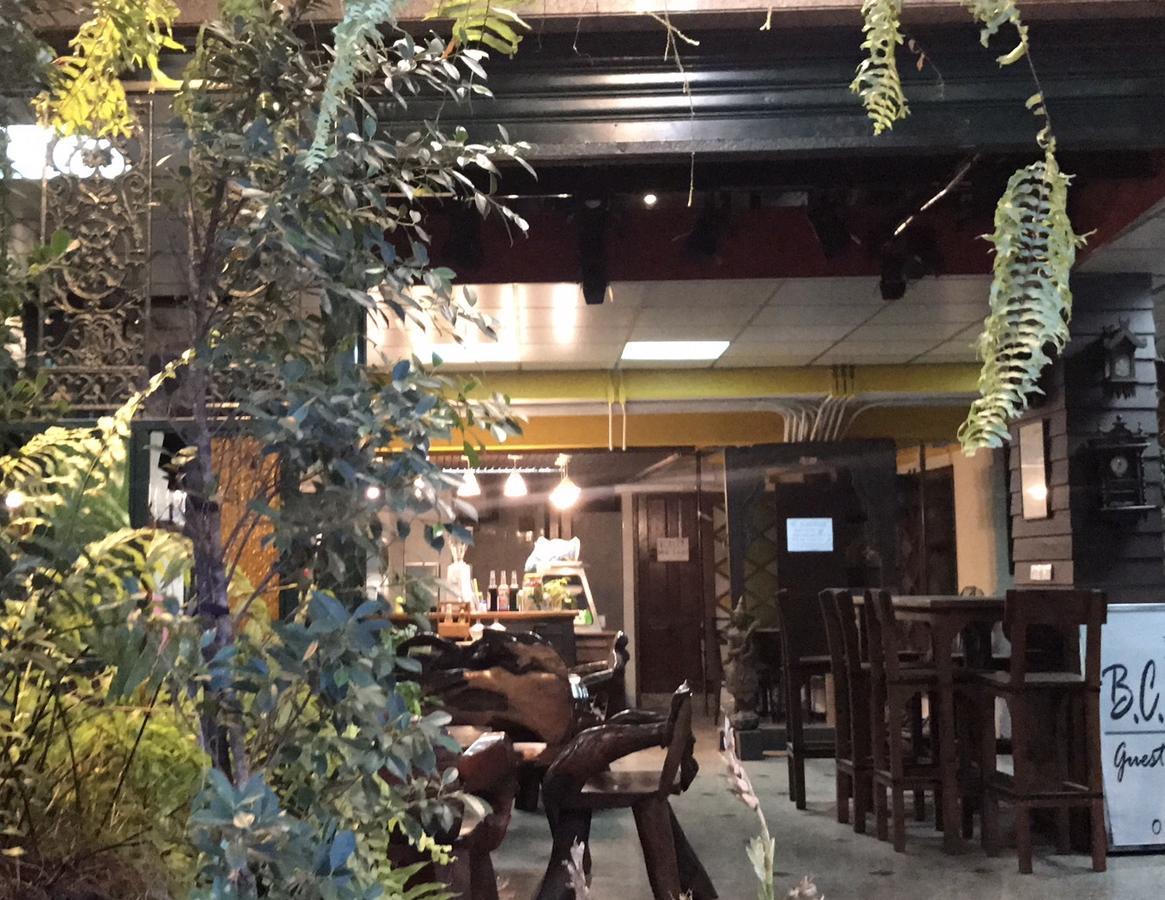 Bc Guesthouse Banglamphu Банкок Екстериор снимка